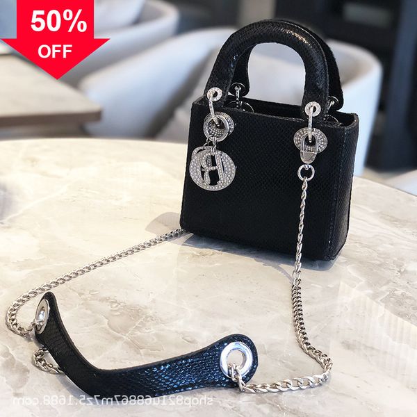 evening clutches designer bags bag diana 2022 spring and summer new fashion versatile godds temperament single room portable msenger women&#
evening clutches designer bags bag diana 2022 spring and summer new fashion versatile godds temperament single room portable msenger women&#