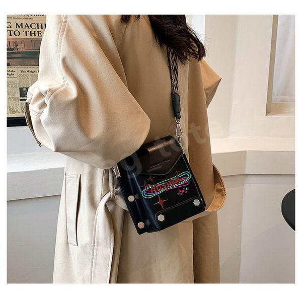 hbp women's 2022 new shoulder bags autumn fashion messenger handbag texture rivets small square bag
hbp women's 2022 new shoulder bags autumn fashion messenger handbag texture rivets small square bag