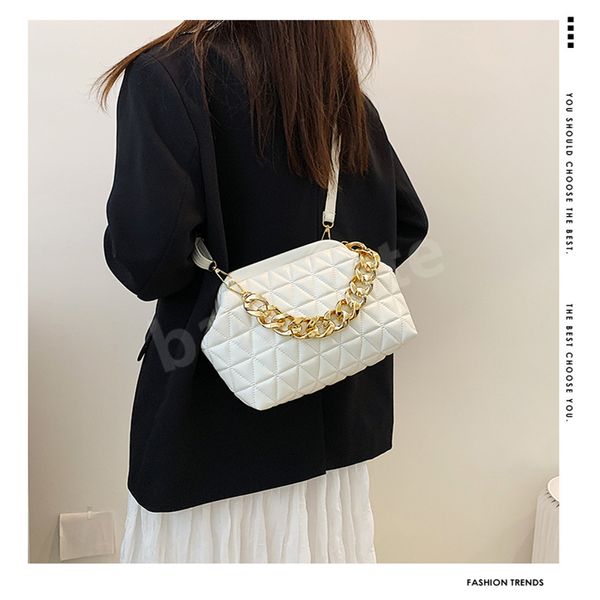 hbp 2022 new cloud bag pleated thick chain handbag portable ladies totes large-capacity shell bags
hbp 2022 new cloud bag pleated thick chain handbag portable ladies totes large-capacity shell bags