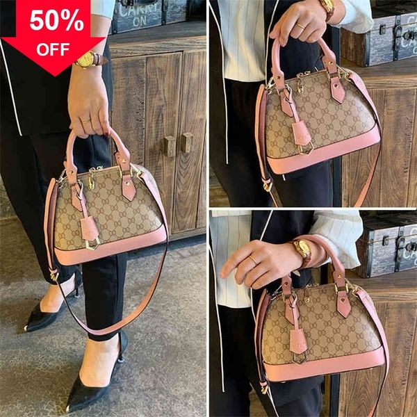 designer clutch bag evening clutches factory direct sale purchasing leather versatile one shoulder women's portable shell
designer clutch bag evening clutches factory direct sale purchasing leather versatile one shoulder women's portable shell