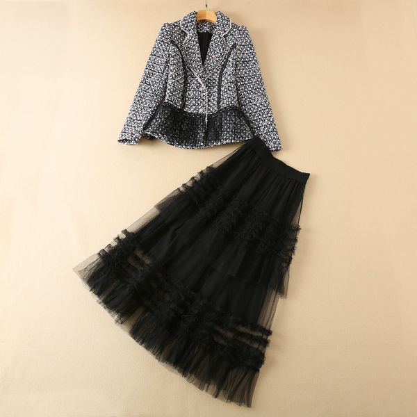 two piece dress new european and american women's wear for winter 2022 long sleeve studded tweed jacket mesh pleated skirt fashion suit, White
two piece dress new european and american women's wear for winter 2022 long sleeve studded tweed jacket mesh pleated skirt fashion suit, White
