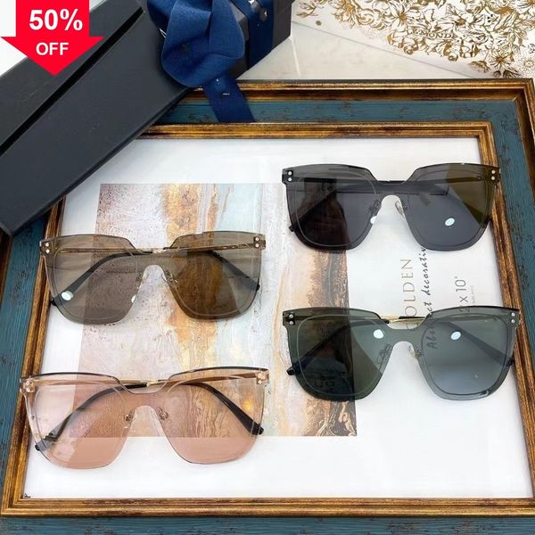 designer sunglasses d's new net red the same personalized japane and korean ins style women's versatile trend cd0170, White;black
designer sunglasses d's new net red the same personalized japane and korean ins style women's versatile trend cd0170, White;black