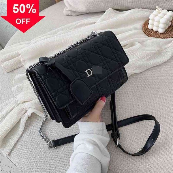 designer clutch bag evening clutches 60% off factory online clearance simple and fashionable embroidered thread single shoulder chain small
designer clutch bag evening clutches 60% off factory online clearance simple and fashionable embroidered thread single shoulder chain small