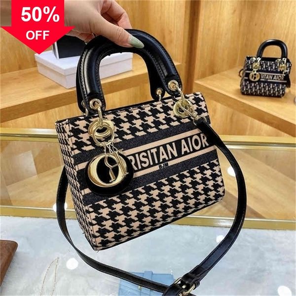 designer clutch bag evening clutches 24% off 2022 new trendy handbags explosive models spring large love graffiti personalized hand female s
designer clutch bag evening clutches 24% off 2022 new trendy handbags explosive models spring large love graffiti personalized hand female s