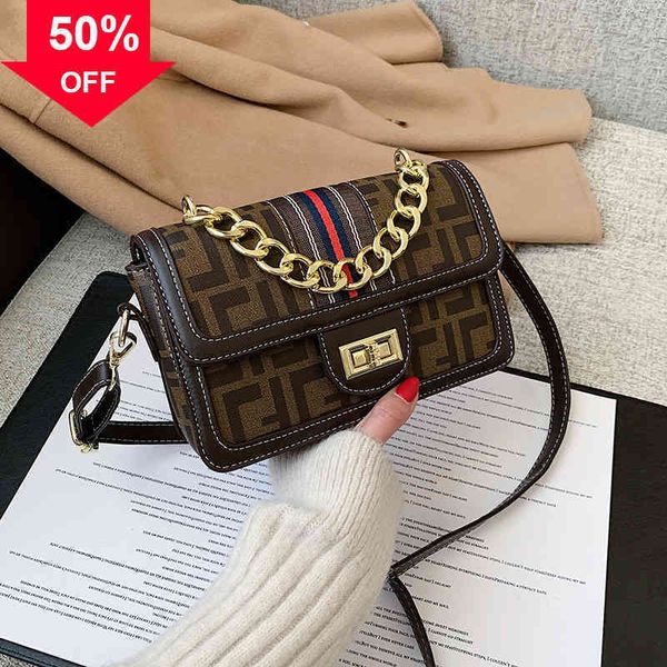 designer clutch bag evening clutches new fashion single shoulder msenger women's wide belt foreign style fashionable small square
designer clutch bag evening clutches new fashion single shoulder msenger women's wide belt foreign style fashionable small square