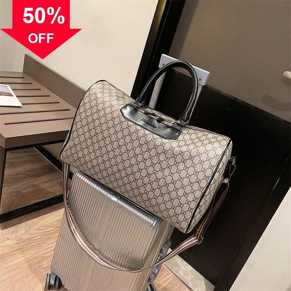 designer clutch bag evening clutches wanghong travel boarding women's large capacity men's one shoulder handbag purs onlin
designer clutch bag evening clutches wanghong travel boarding women's large capacity men's one shoulder handbag purs onlin