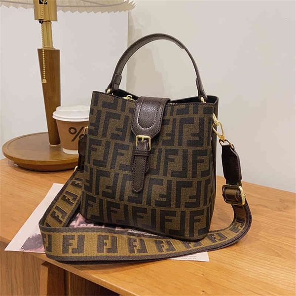 79% off evening bags outlet online women's bags of popular printed women's handbag simple and versatile one diagonal bucket
79% off evening bags outlet online women's bags of popular printed women's handbag simple and versatile one diagonal bucket