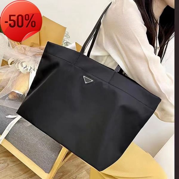 designer clutch bag purses ladies handbags evening clutches fashion women's diagonal shoulder 2022 new one p family style leisure strad
designer clutch bag purses ladies handbags evening clutches fashion women's diagonal shoulder 2022 new one p family style leisure strad