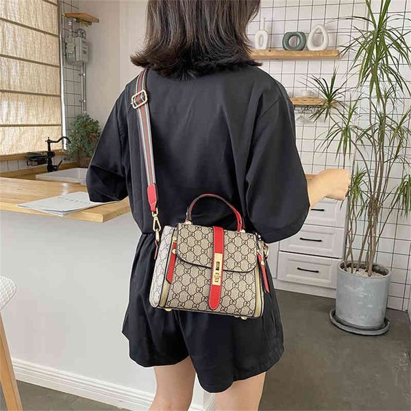 80% off evening bags outlet online texture autumn and winter portable small square printed single messenger
80% off evening bags outlet online texture autumn and winter portable small square printed single messenger