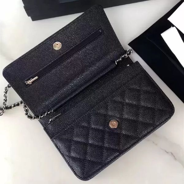 7a 2022 new r women's bags luxury handbags classic fashion woc wealth bag leather wallet caviar one shoulder messenger chain bag small
7a 2022 new r women's bags luxury handbags classic fashion woc wealth bag leather wallet caviar one shoulder messenger chain bag small