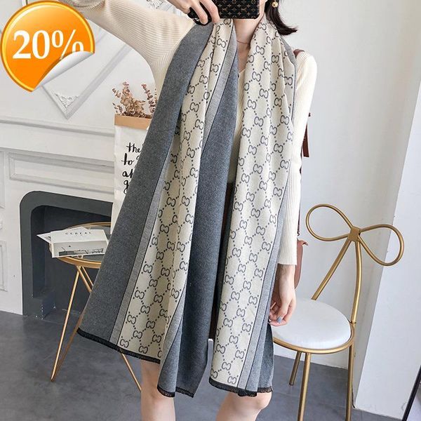 new design scarf japan and south korea sweet 2022 spring summer warm women's long air conditioned room shawl fashion letter, Blue;gray
new design scarf japan and south korea sweet 2022 spring summer warm women's long air conditioned room shawl fashion letter, Blue;gray