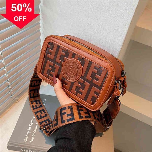designer clutch bag evening clutches fashion embossed simple ins net strap single shoulder small square b
designer clutch bag evening clutches fashion embossed simple ins net strap single shoulder small square b