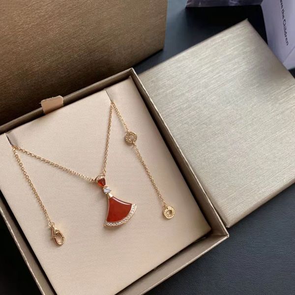 s925 sterling silver skirt designer pendant necklace for women luxury brand shing crystal stone short choker necklaces jewelry gift
s925 sterling silver skirt designer pendant necklace for women luxury brand shing crystal stone short choker necklaces jewelry gift