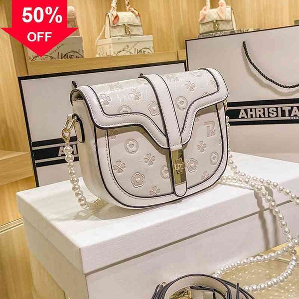 designer clutch bag evening clutches 2022 factory wholale handbag female embossed saddle women's trend versatile single shoulder popula
designer clutch bag evening clutches 2022 factory wholale handbag female embossed saddle women's trend versatile single shoulder popula