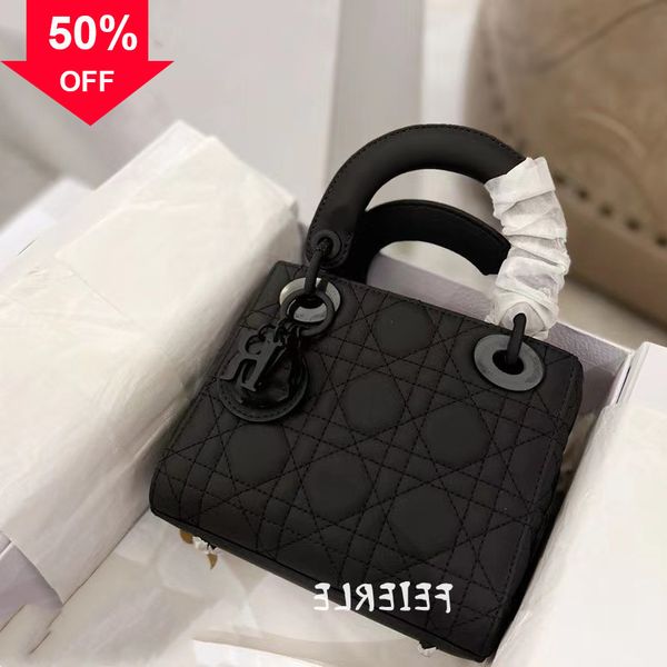evening clutches designer bags 22 new women's single shoulder cross slung hand-held princs high-grade frosted leather mini square lingg
evening clutches designer bags 22 new women's single shoulder cross slung hand-held princs high-grade frosted leather mini square lingg