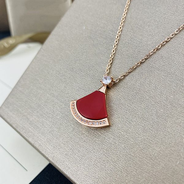 designer necklace designers necklaces chains silver plated 18k rose gold luxury pendant niche new skirt small fan female clavicle chain jewe
designer necklace designers necklaces chains silver plated 18k rose gold luxury pendant niche new skirt small fan female clavicle chain jewe