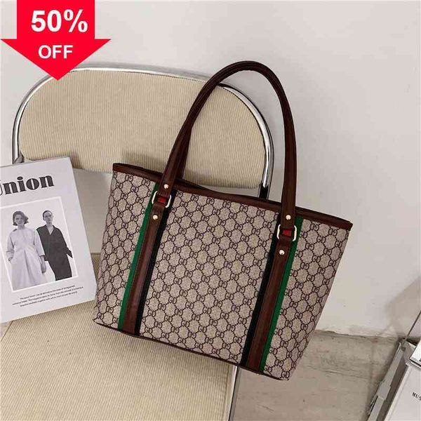 designer clutch bag evening clutches 2022 new factory wholale capacity simple casual single shoulder tote
designer clutch bag evening clutches 2022 new factory wholale capacity simple casual single shoulder tote