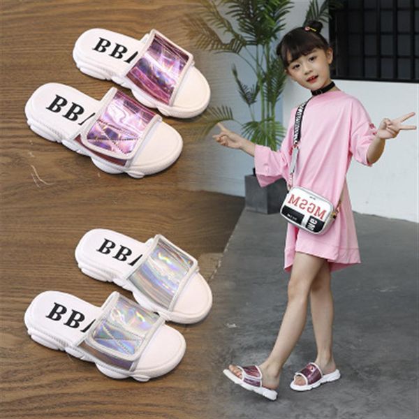 2020 girls fashion slippers children soft bottom slippers kids solid color patent leather slipper 2020 summer new style outwear sandals2666, Black;grey
2020 girls fashion slippers children soft bottom slippers kids solid color patent leather slipper 2020 summer new style outwear sandals2666, Black;grey