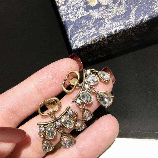 dijia d home 2121 new water drop drill earrings light luxury fashion versatile s925 silver needle earringsk230f, Golden
dijia d home 2121 new water drop drill earrings light luxury fashion versatile s925 silver needle earringsk230f, Golden