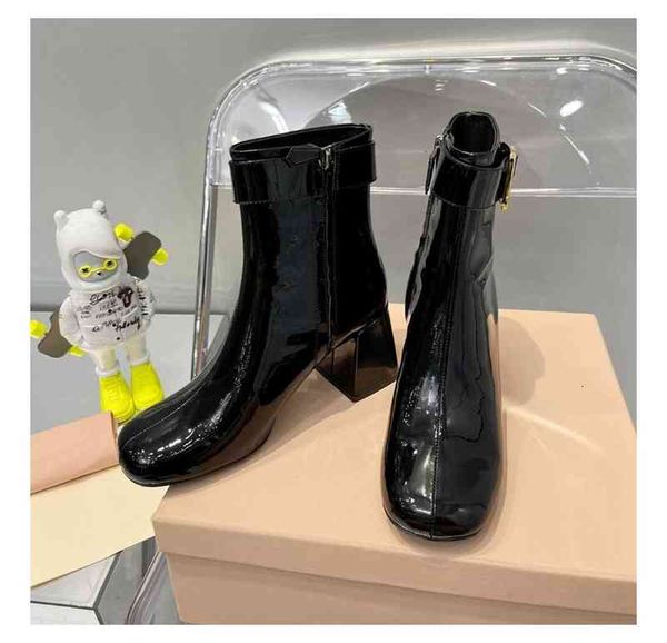 boots miu's short boots women's early autumn round head patent leather high-heeled thick heel side zipper martin, Black
boots miu's short boots women's early autumn round head patent leather high-heeled thick heel side zipper martin, Black