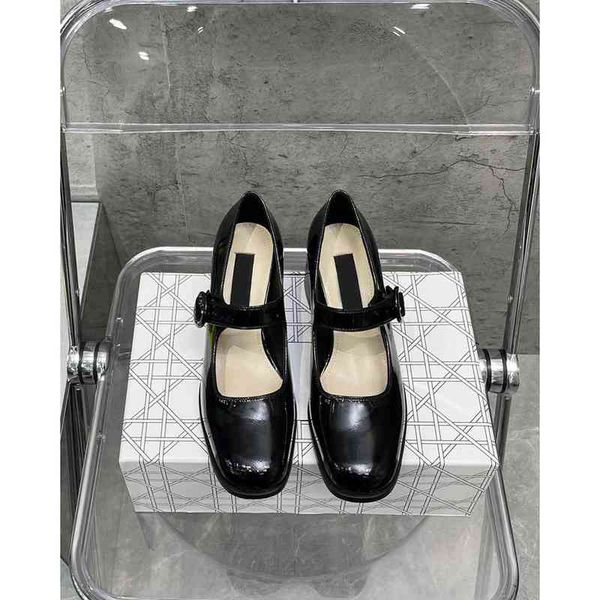 dress shoes carel european mary jane shoes french sweet cool summer single women's shallow mouth lofook middle heel, Black
dress shoes carel european mary jane shoes french sweet cool summer single women's shallow mouth lofook middle heel, Black