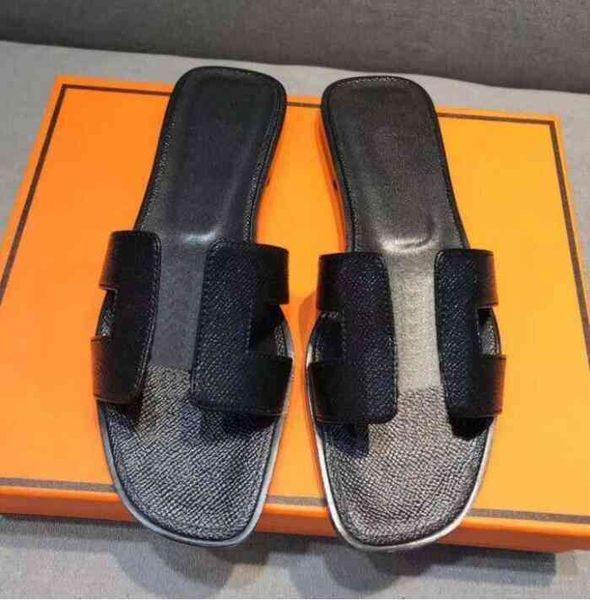 orans sandals herme slipper orans ms slippers herme summer designer sandals high-quality flat-bottomed loafers with frame flip flop slide sl, Black
orans sandals herme slipper orans ms slippers herme summer designer sandals high-quality flat-bottomed loafers with frame flip flop slide sl, Black
