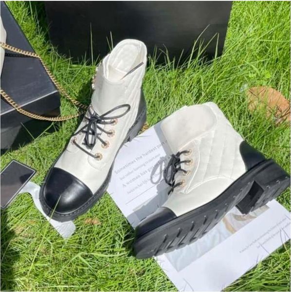 boots black ankle biker chunky platform flats combat boots low heel lace-up booties leather chains logo buckle women luxury designers shoes
boots black ankle biker chunky platform flats combat boots low heel lace-up booties leather chains logo buckle women luxury designers shoes