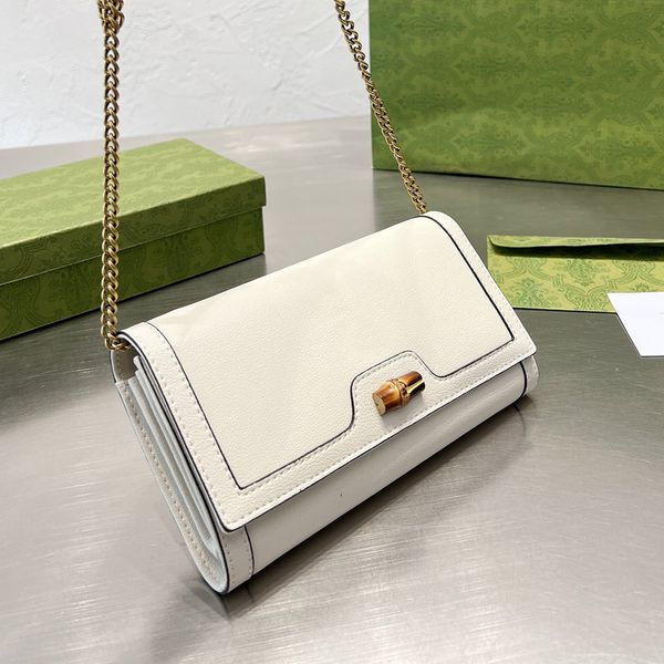 classic women diana bamboo closure shoulder bags italy brand cowhide crossbody wallet genuine leather handbags luxury designer bags coin pur
classic women diana bamboo closure shoulder bags italy brand cowhide crossbody wallet genuine leather handbags luxury designer bags coin pur