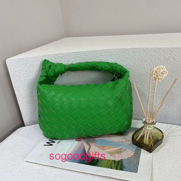 luxurys jodies designers bag crossbody bottegas bags venetas with the logo knot woven handbag women's leather autumn new fashion cowhid
luxurys jodies designers bag crossbody bottegas bags venetas with the logo knot woven handbag women's leather autumn new fashion cowhid
