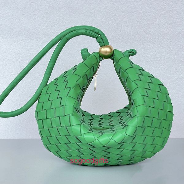luxurys jodies designers bag crossbody bottegas bags venetas with the logo 2022 new fashion leather metal ball woven portable one shoulder u
luxurys jodies designers bag crossbody bottegas bags venetas with the logo 2022 new fashion leather metal ball woven portable one shoulder u