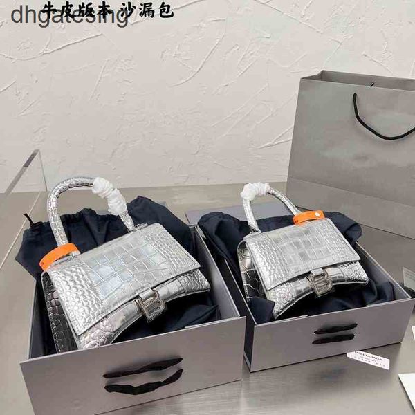 one balencaigass bags portable hourglass bag handbags leather 2022 fashion shoulder paris crocodile twrx
one balencaigass bags portable hourglass bag handbags leather 2022 fashion shoulder paris crocodile twrx