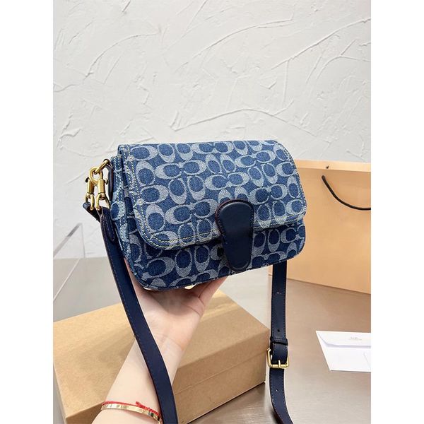 2023 chambray handbag fashion classic versatile shoulder large capacity messenger tote super hot
2023 chambray handbag fashion classic versatile shoulder large capacity messenger tote super hot