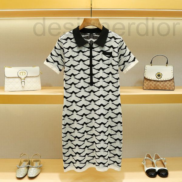 casual dresses designer weijia french dress 2022 autumn women's new half open collar tiger pattern short sleeve knitted skirt children, Black;gray
casual dresses designer weijia french dress 2022 autumn women's new half open collar tiger pattern short sleeve knitted skirt children, Black;gray