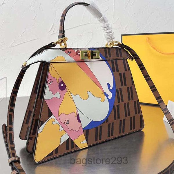 luxury graffiti handbag tote bag crossbody handbags purse two compartments zipper pocket fashion f letter detachable shoulder straps quality
luxury graffiti handbag tote bag crossbody handbags purse two compartments zipper pocket fashion f letter detachable shoulder straps quality