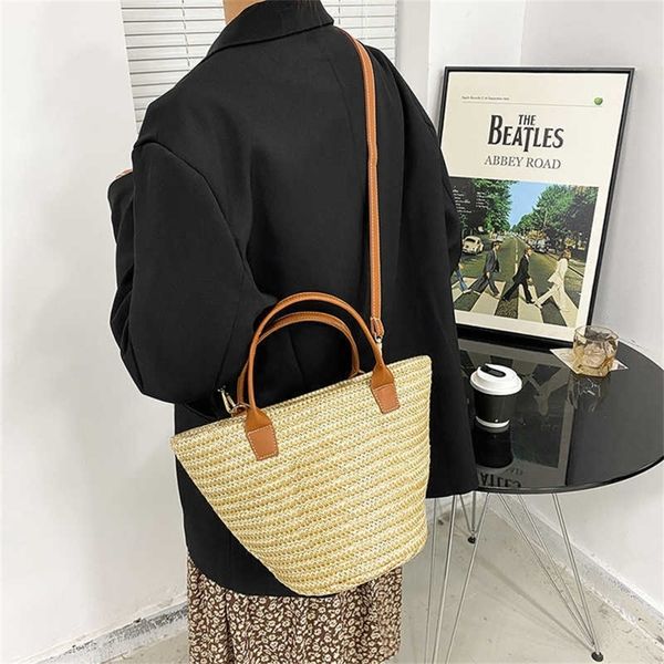 2022women straw handbag woven tote shopper bucket bag panier purse basket hobo fashion beach bags luxury designer travel crossbody shoulder, Black 
2022women straw handbag woven tote shopper bucket bag panier purse basket hobo fashion beach bags luxury designer travel crossbody shoulder, Black