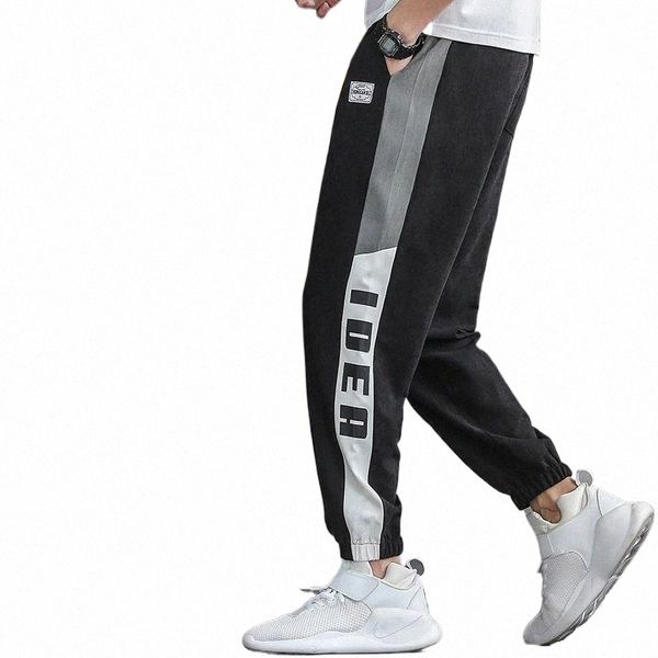 men's pants 2021 autumn bottom men fitness sweatpants male gyms bodybuilding workout cotton trousers casual joggers sportswear pencil p, Black 
men's pants 2021 autumn bottom men fitness sweatpants male gyms bodybuilding workout cotton trousers casual joggers sportswear pencil p, Black