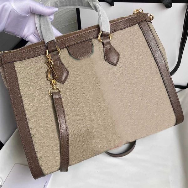 new crossbody bag fashion handbags purses vintage bag women classic genuine leather shoulder bags #v66688
new crossbody bag fashion handbags purses vintage bag women classic genuine leather shoulder bags #v66688