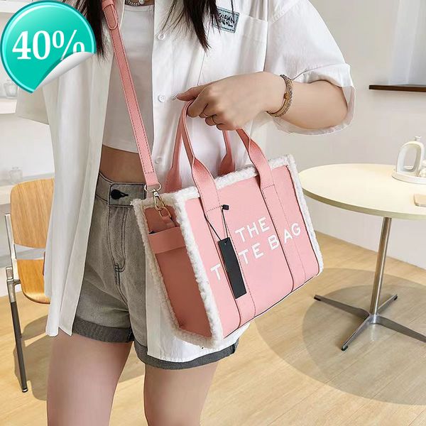 designer evening bag new mini hand tote famous digner practical large capacity plain cross body hands women great coin purse crossbody casua
designer evening bag new mini hand tote famous digner practical large capacity plain cross body hands women great coin purse crossbody casua