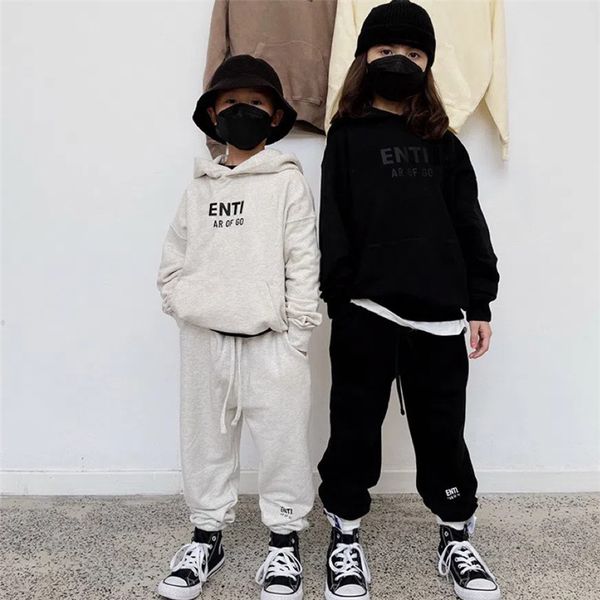 esshoodies sweatshirts baby kids clothing sets designer long sleeve hoodies and pants set boys girls luxury tracksuits children outfit sport, Black
esshoodies sweatshirts baby kids clothing sets designer long sleeve hoodies and pants set boys girls luxury tracksuits children outfit sport, Black