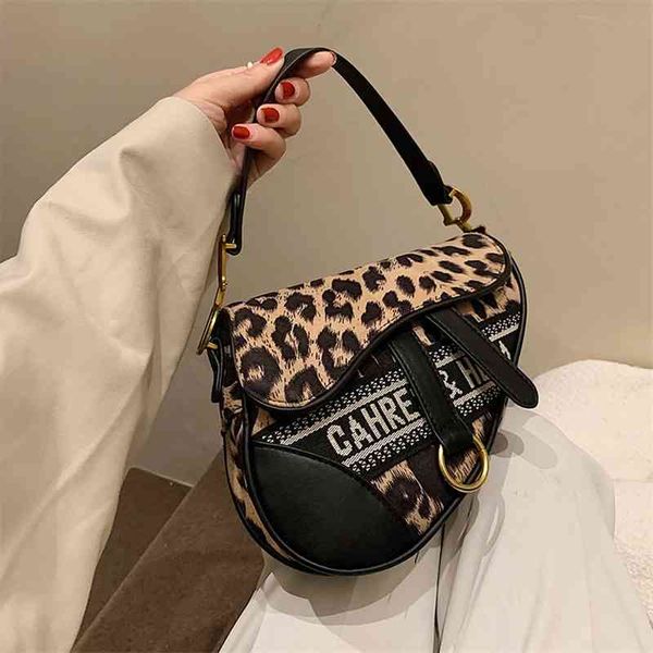 shoulder bags women's bags can be customized mixed batches french female autumn net red leopard print saddle foreign style broadband fa
shoulder bags women's bags can be customized mixed batches french female autumn net red leopard print saddle foreign style broadband fa