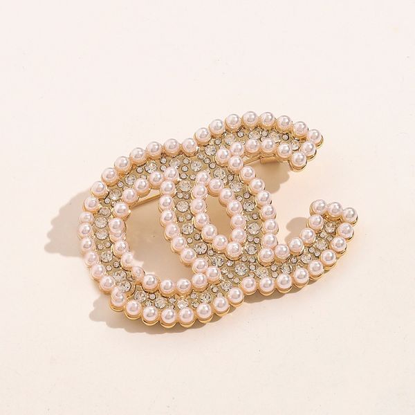brand luxury desinger pins brooch women with steel seal real gold plated stainless steel rhinestone pearl letter brooches suit pin jewelry s, Gray
brand luxury desinger pins brooch women with steel seal real gold plated stainless steel rhinestone pearl letter brooches suit pin jewelry s, Gray