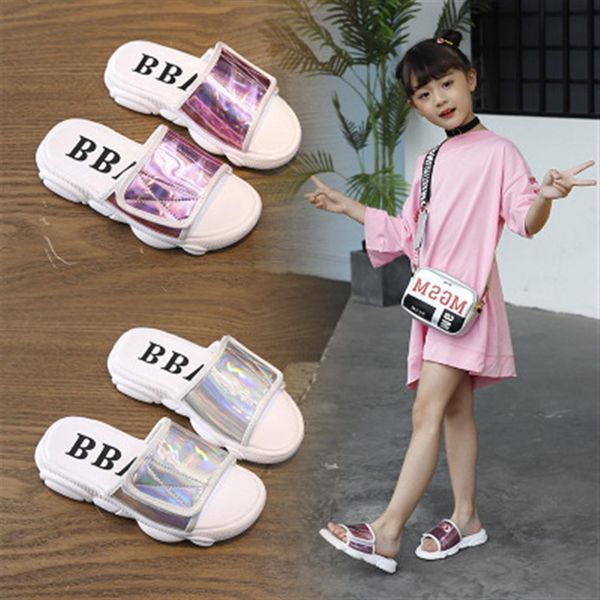 2020 girls fashion slippers children soft bottom slippers kids solid color patent leather slipper 2020 summer new style outwear sandals2441, Black;grey
2020 girls fashion slippers children soft bottom slippers kids solid color patent leather slipper 2020 summer new style outwear sandals2441, Black;grey
