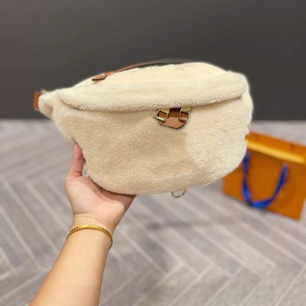 luxury designer belt bag for women crossbody fashion waist bag men pouch leather black purse ladies white womens wallet strap mens running w
luxury designer belt bag for women crossbody fashion waist bag men pouch leather black purse ladies white womens wallet strap mens running w