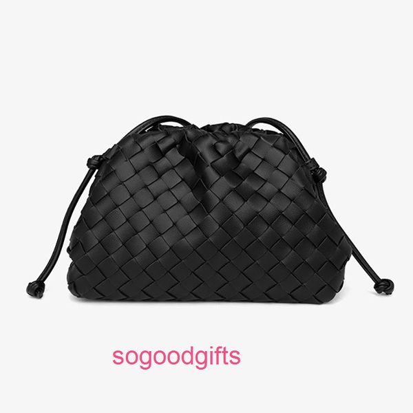 luxurys jodies designers bag crossbody bottegas bags venetas with the logo woven cloud dumpling bag soft hand armpit mini women's bag m
luxurys jodies designers bag crossbody bottegas bags venetas with the logo woven cloud dumpling bag soft hand armpit mini women's bag m