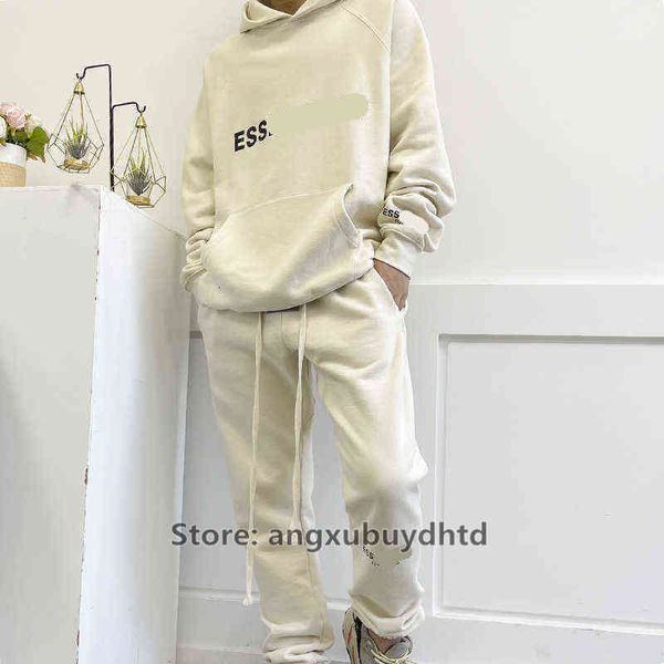 version ess luxury full plush hoodie set winter fashion indoor and outdoor casual men's and women's trendy sweater pants, Black
version ess luxury full plush hoodie set winter fashion indoor and outdoor casual men's and women's trendy sweater pants, Black