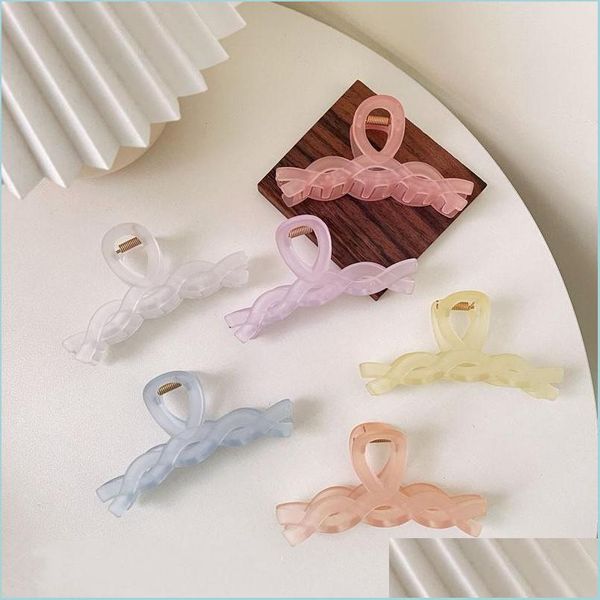 hair clips barrettes korean women resin crab twist geometric solid color charm matte braided hair clips for woman makeup retro fashi dh8ug, Golden;silver
hair clips barrettes korean women resin crab twist geometric solid color charm matte braided hair clips for woman makeup retro fashi dh8ug, Golden;silver