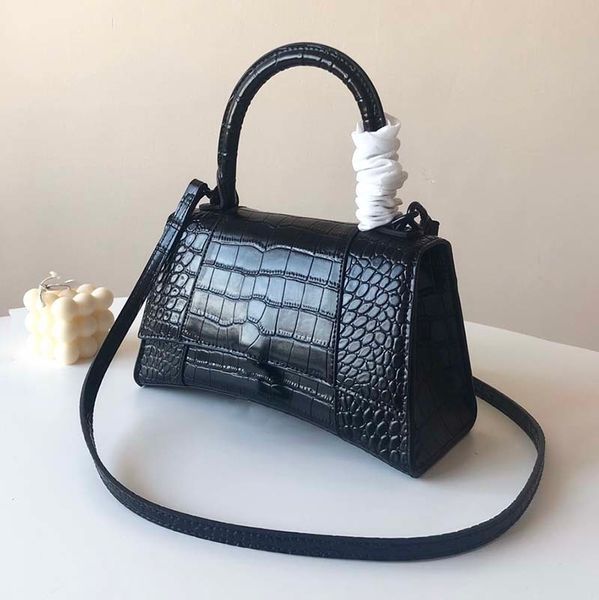 shoulder bags alligator hourglass crossbody crescent bag women handbags purses black handbag ladies wallets real genuine leather pouch
shoulder bags alligator hourglass crossbody crescent bag women handbags purses black handbag ladies wallets real genuine leather pouch