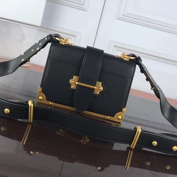pradity cleo hobo bag cahier leather bag retro box rivets chain trend flap closure with strap and metal loop shoulder crossbody classic bran
pradity cleo hobo bag cahier leather bag retro box rivets chain trend flap closure with strap and metal loop shoulder crossbody classic bran
