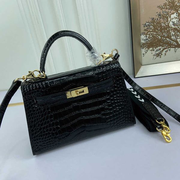 612s evening bags evening bags small 5a handbag crossbody bag tote shoulder bags genuine leather crocodile pattern removable two strap g
612s evening bags evening bags small 5a handbag crossbody bag tote shoulder bags genuine leather crocodile pattern removable two strap g