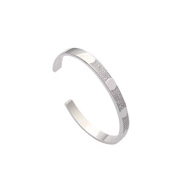 luxury brand designer bracelet jewelry gold color women fashion bangle exquisite charm african jewelry dubai elegant vintage casual wedding, Golden;silver
luxury brand designer bracelet jewelry gold color women fashion bangle exquisite charm african jewelry dubai elegant vintage casual wedding, Golden;silver